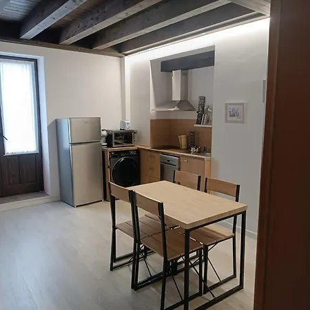 Apartamentos Turisticos Avila Puerta Del Puente 1-3 Exterior photo