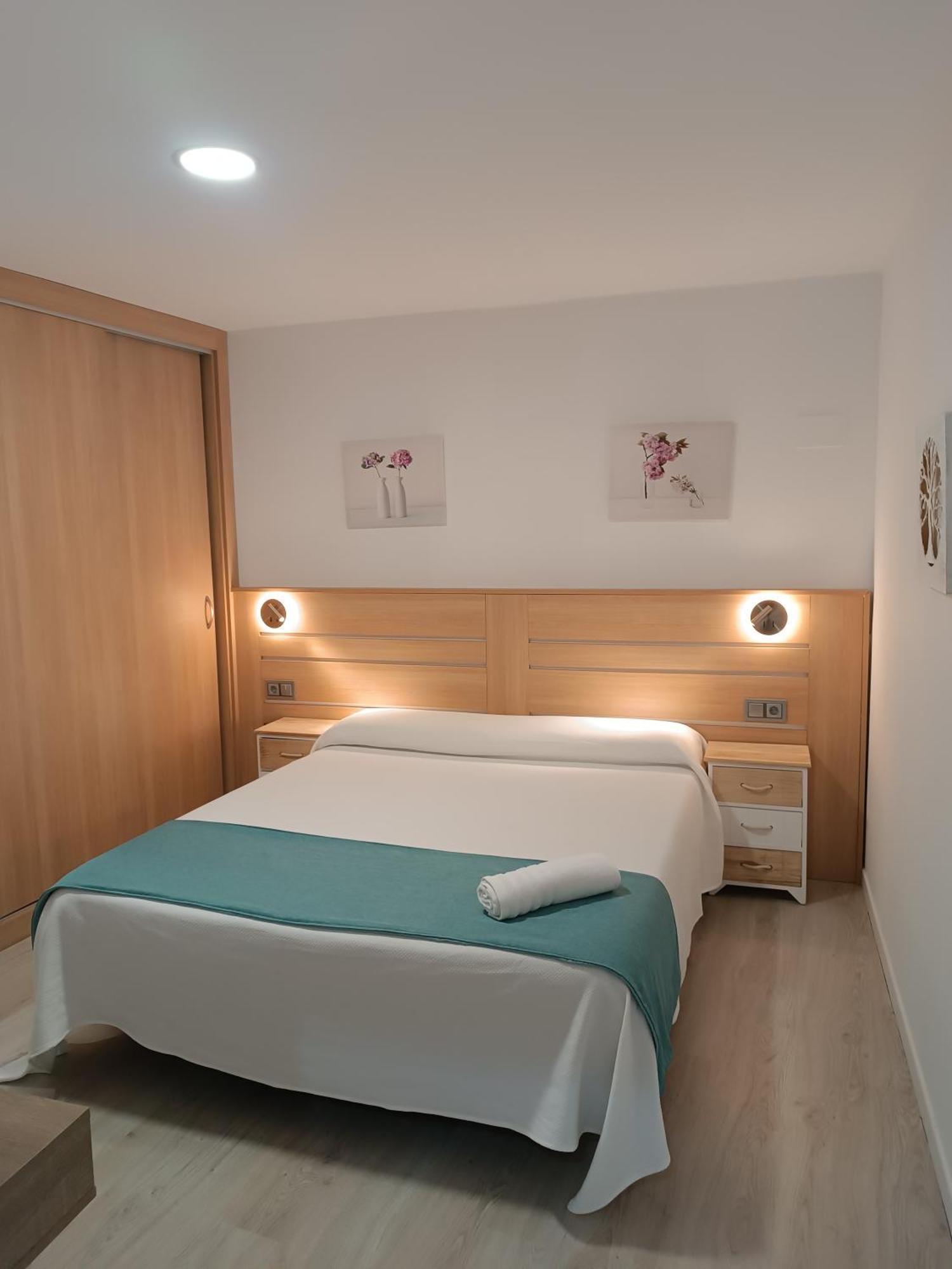 Apartment Turisticos Puerta Del Puente 1-3 Avila